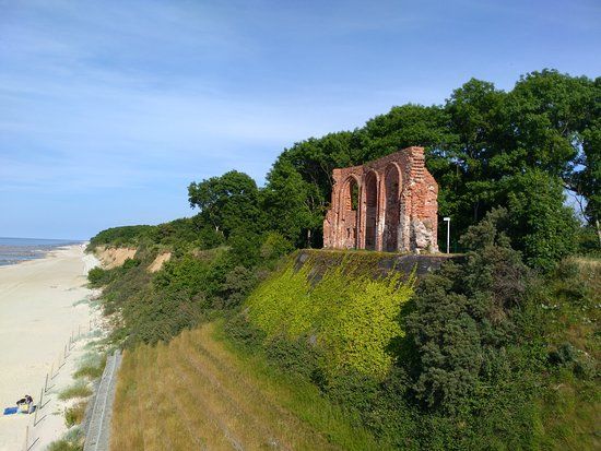 Die Kirchenruine von Hoff