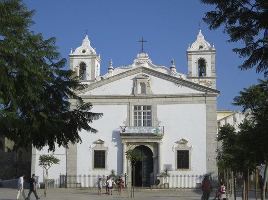 Kerk van Santo António
