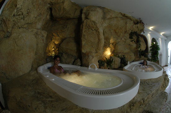 Terme Dolomia Ltd