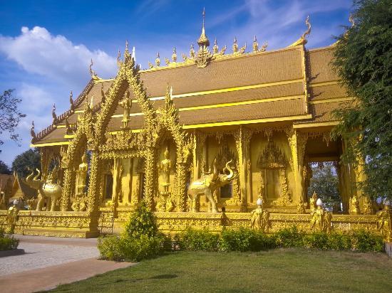Wat Pak Nam Jolo